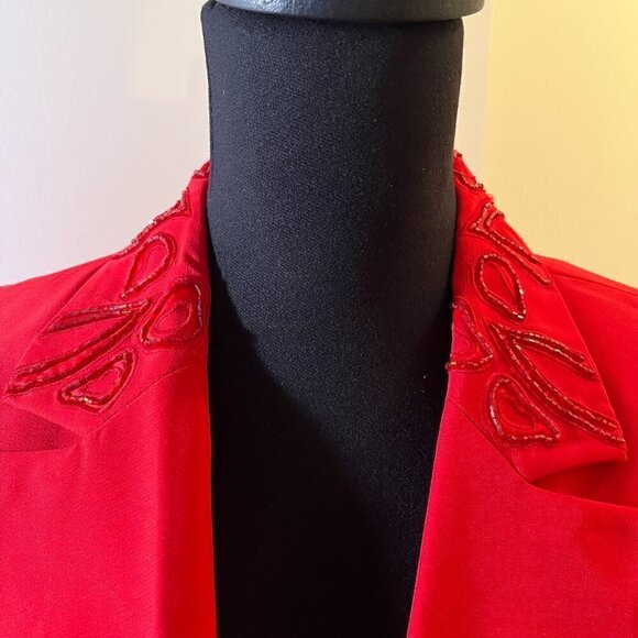 St. Anthony Evening Jacket and Skirt Set - Picture 4 of 13